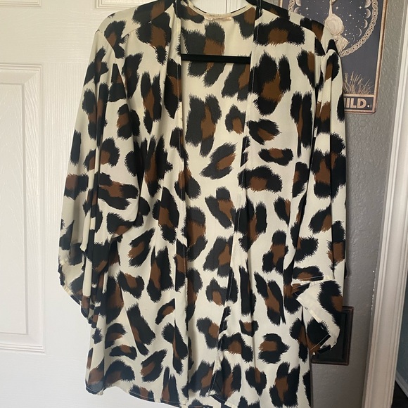 Small kimono - Picture 1 of 3